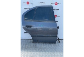 Дверь передняя и задняя, правая и левая Nissan Primera, 1992-1996