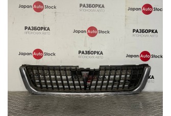 Решітка радіаторна Mitsubishi Pajero Sport, рік 1996-1998