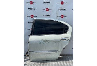 Двер задня ліва, права Nissan Maxima А 33, 2000-2007