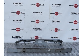 Верхня нижня планка передньої панелі Nissan Tiida, 2007-2013