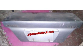 Кришка багажника Mitsubishi Galant