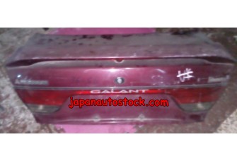 Кришка багажника Mitsubishi Galant