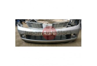 Передній бампер Nissan Tiida