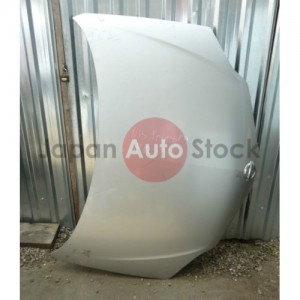 Капот Nissan Primera Капот Nissan Primera